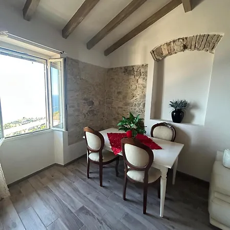 Casa Vista Marina Appartement Costarainera